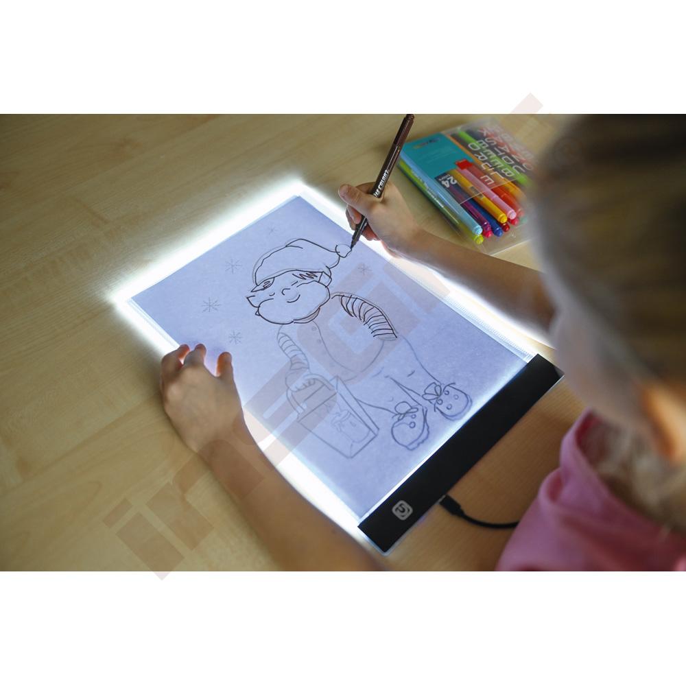 Světelný panel A4