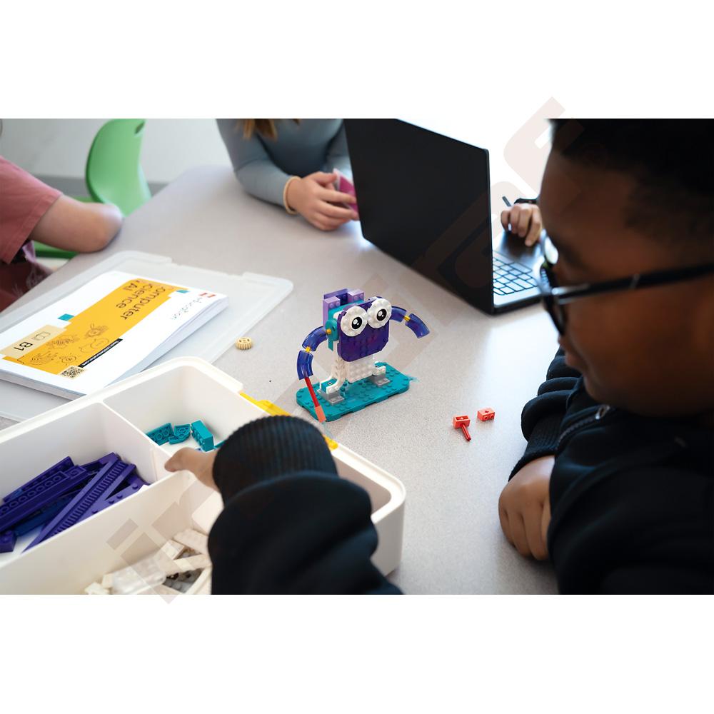 LEGO® Education Informatik- & KI-Set 8+