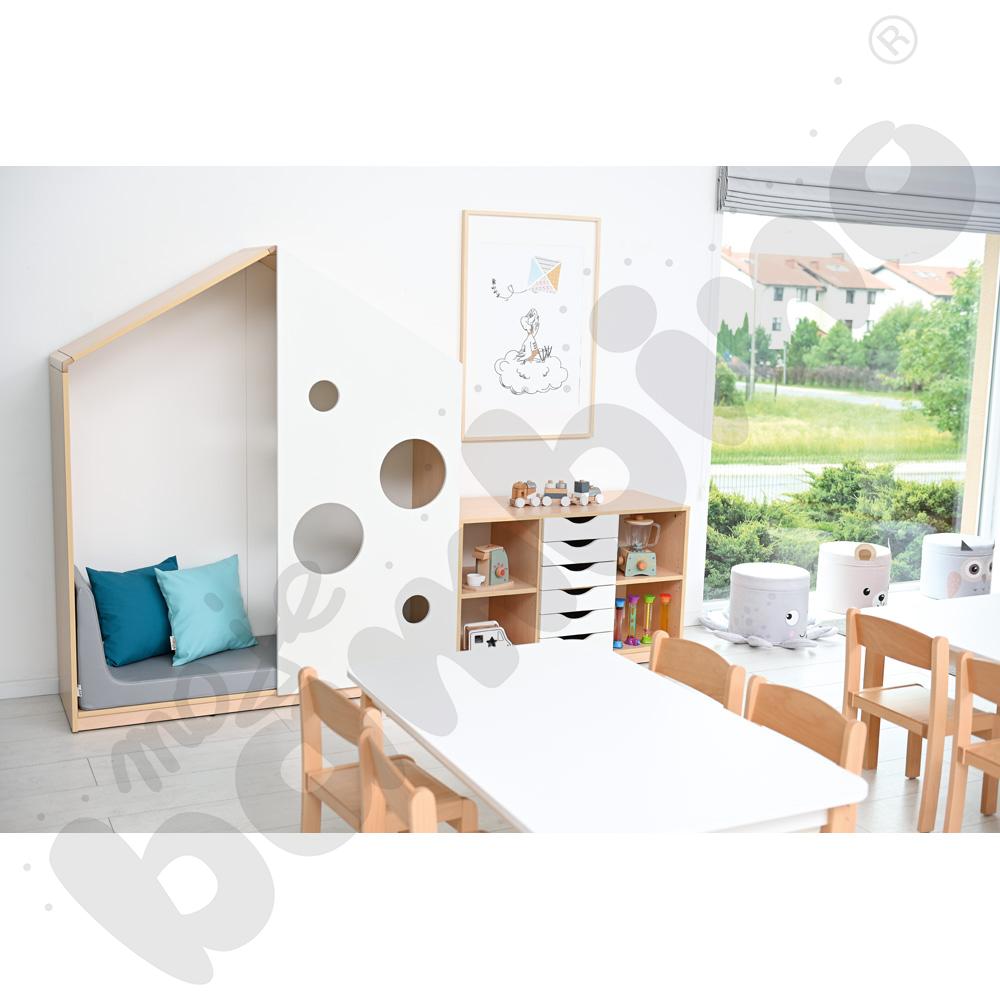 Domek Feria, klonowo-biały