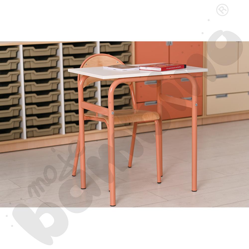 Stół Daniel 70x50 rozm. 6, 1-os., stelaż łososiowy, blat biały, obrzeże ABS, narożniki proste