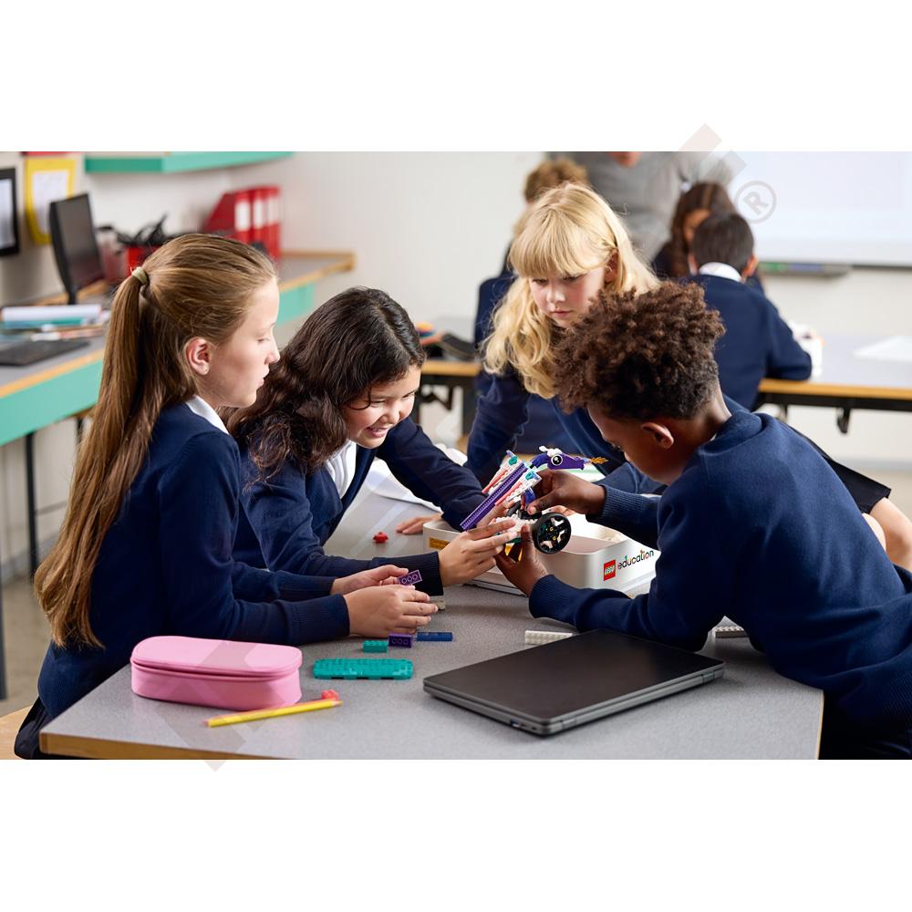 LEGO® Education Informatik- & KI-Set 8+