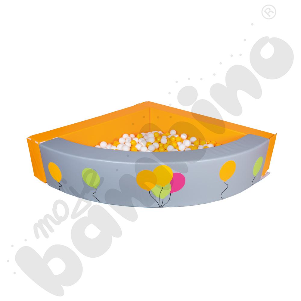 Basen narożny Baloniki