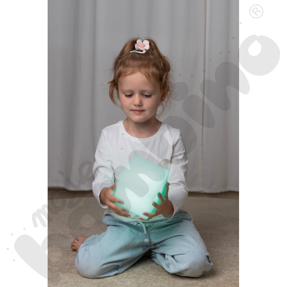 Lampa LED - sześcian mały 