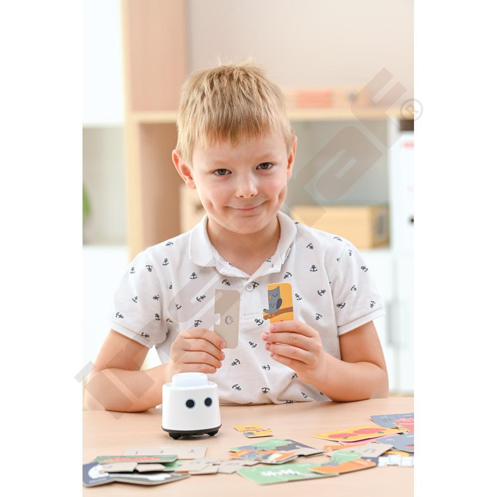 LOGI miniBot - abecední puzzle - anglickojazyčná verze