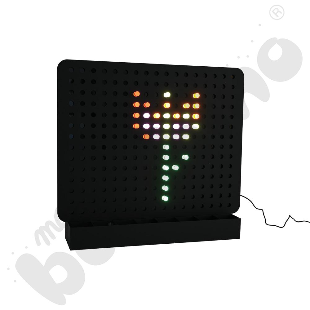 Ściana świetlna z kołeczkami