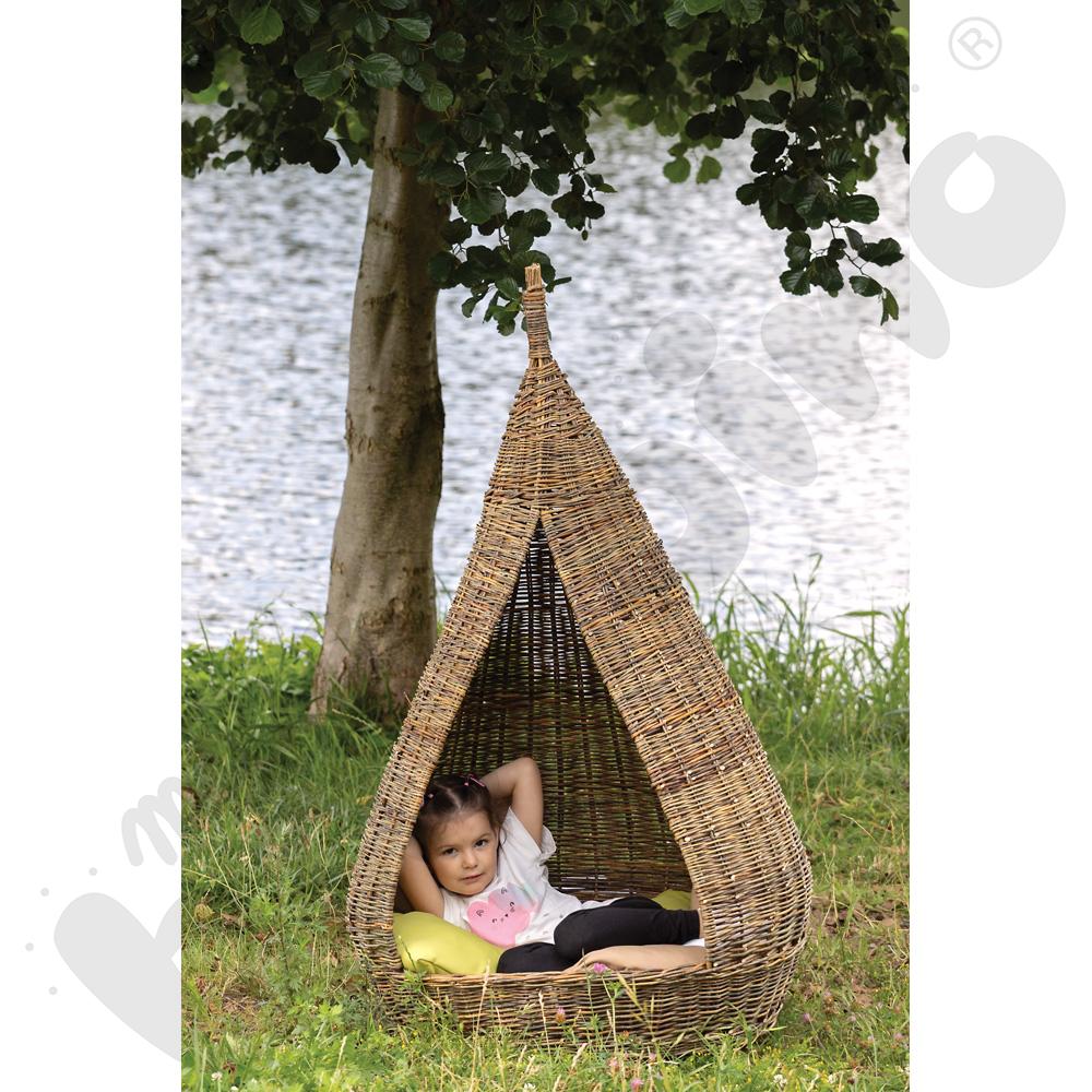 Domek wiklinowy mały