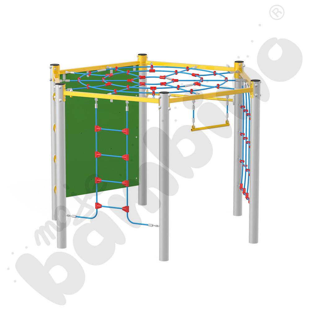 Sześciokąt Pajęczyna, metalowe słupy