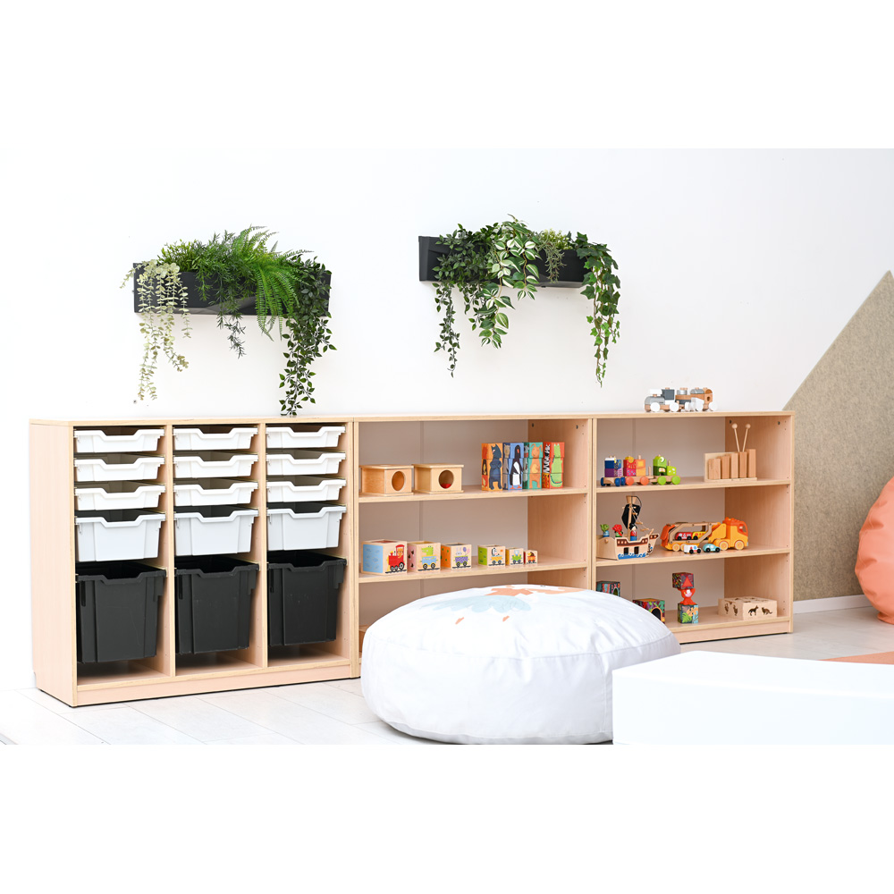Skrinka Feria na úložné boxy, stredná, svetlý javor