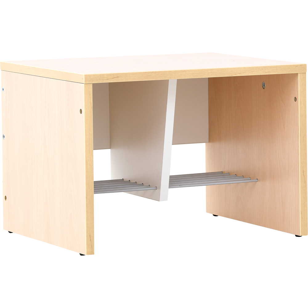 Lavičky k šatniam Domček, šírka priehradky 21 cm (2, 4 os.)