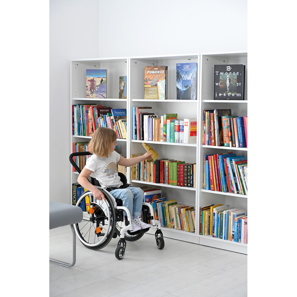 Quadro - skrinka XL s 3 policami, biela 