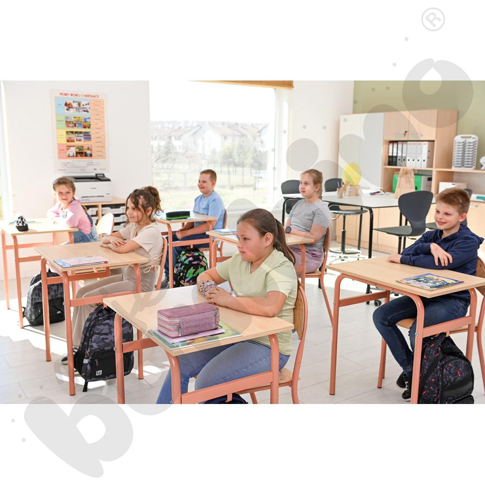 Stół Daniel 1-os. klon 375 z krzesłem P, rozm. 6, łososiowe