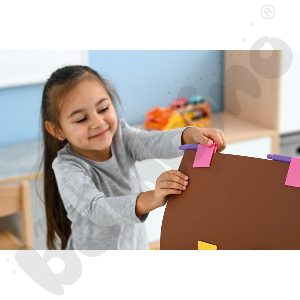 Klipsy do konstrukcji kartonowych