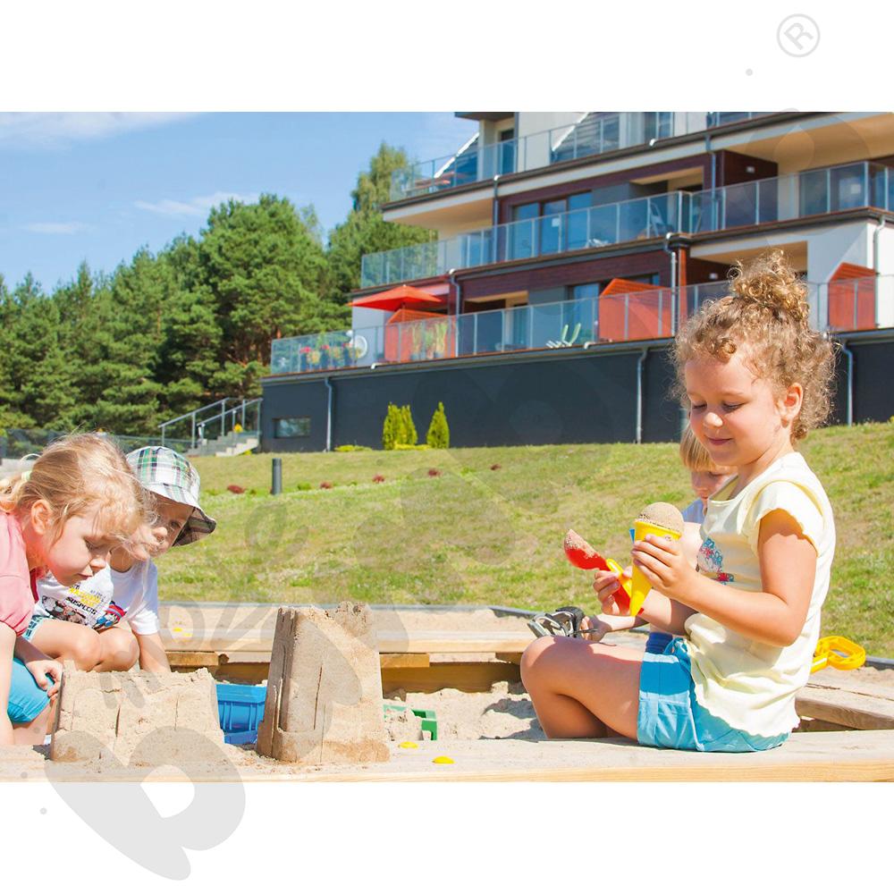 Piaskownica z desek 3 x 3