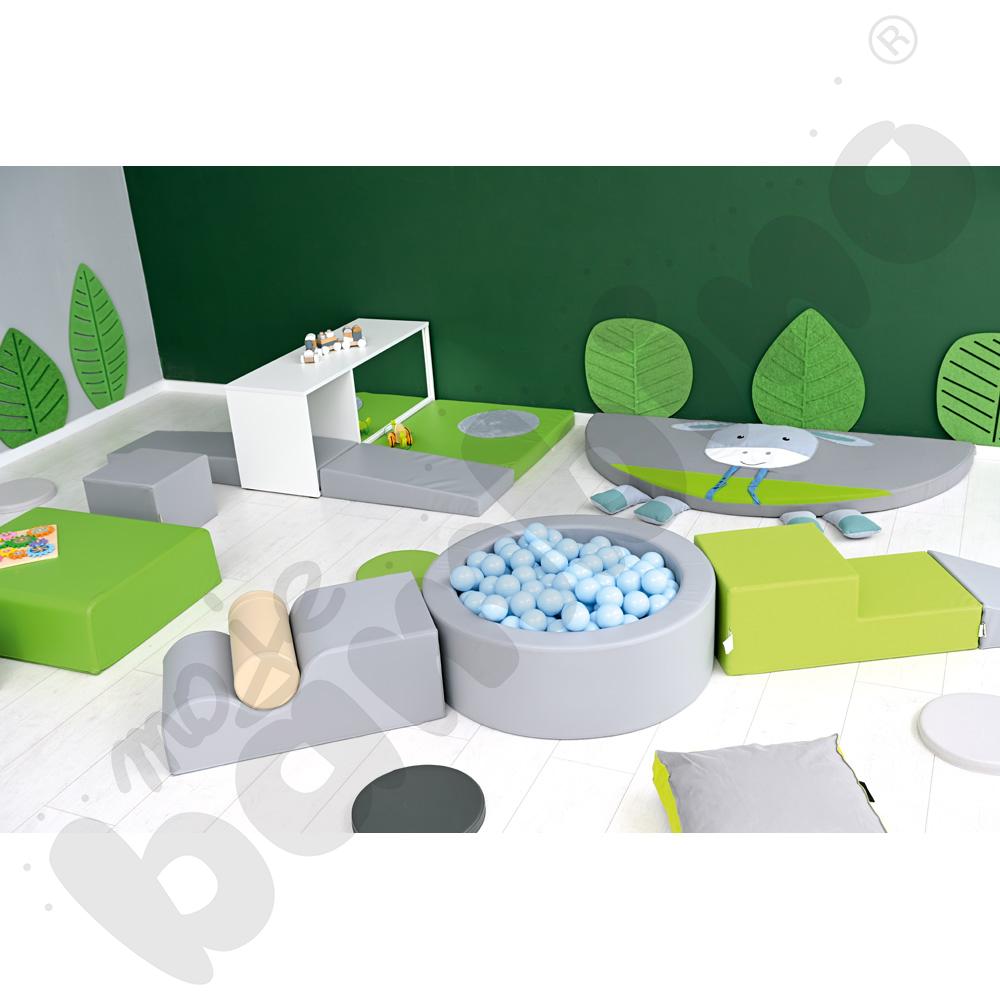 Zestaw pianek z okrągłym basenem