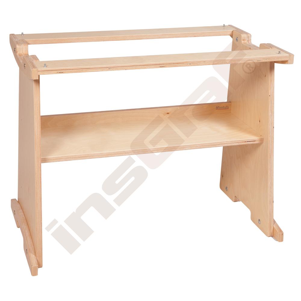 Stolek pod Montessori farmu