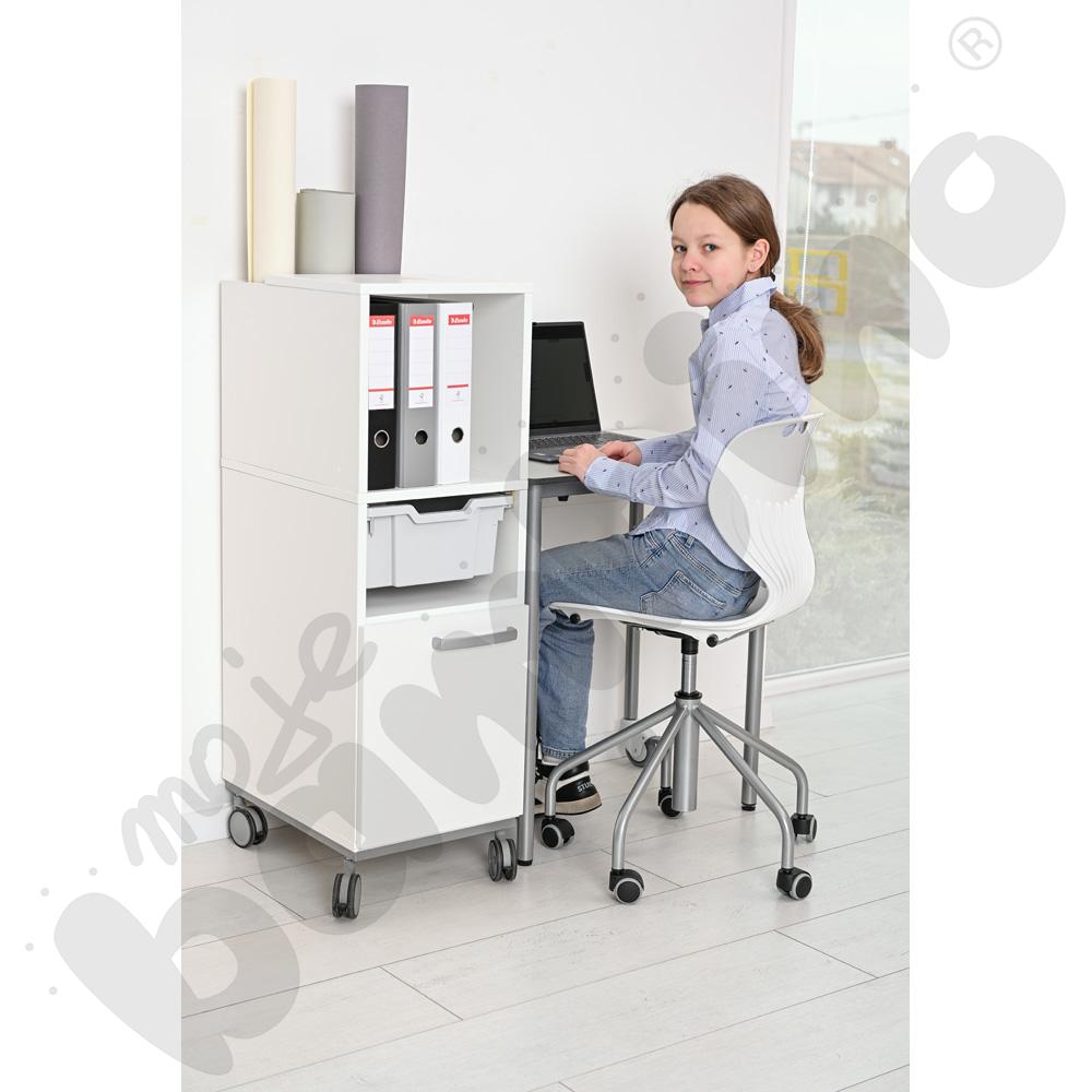 Krzesło Kapi obrotowe na kółkach białe