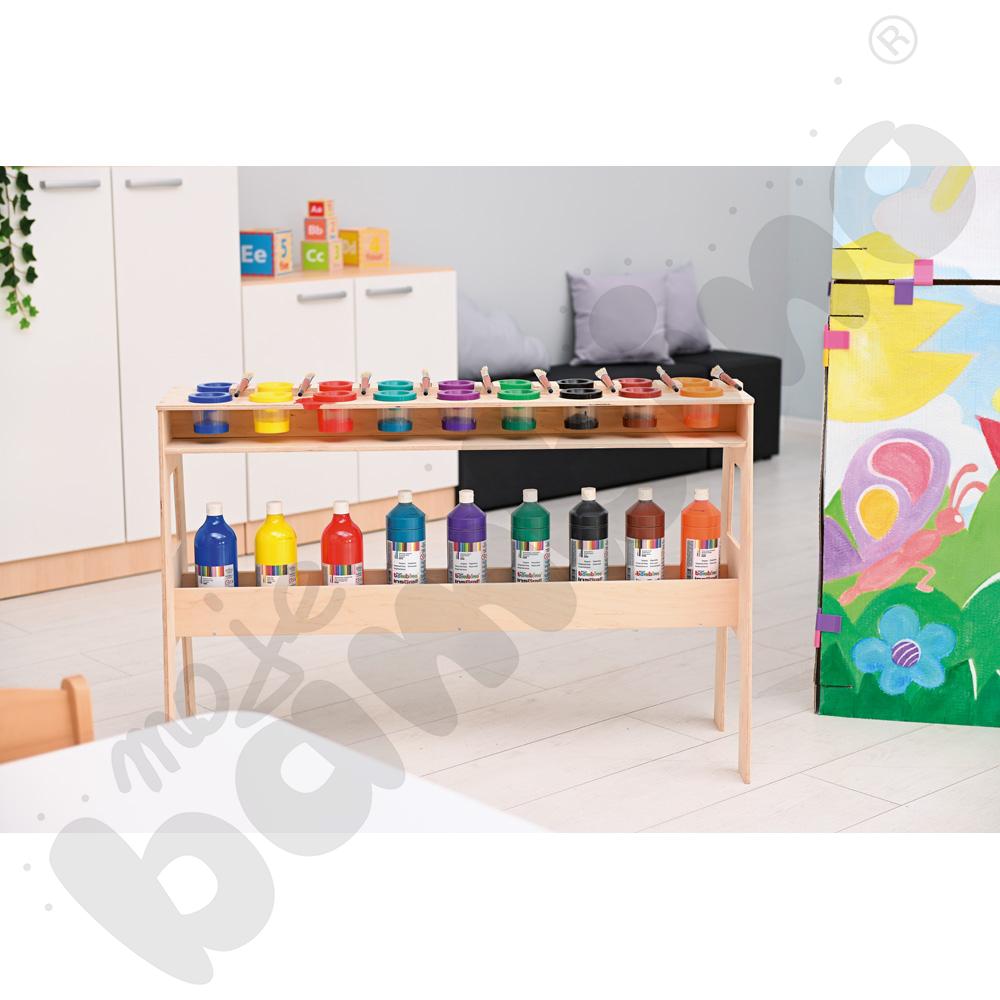 Stojak z farbami i pojemnikami