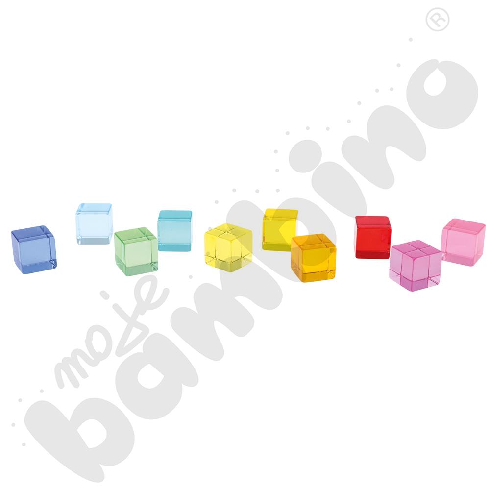 Transparentne sześciany