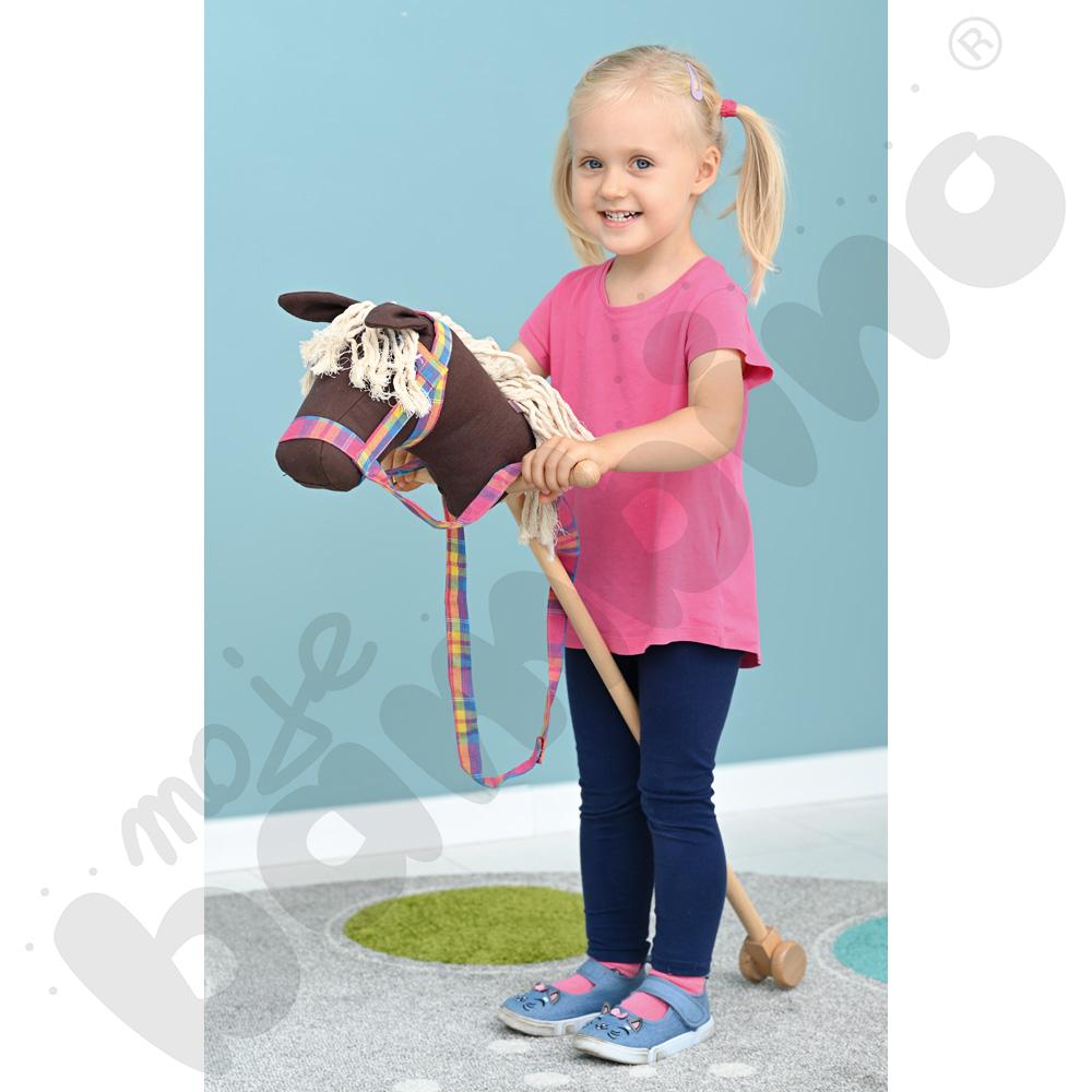 Konik na kiju Rubin - miękka głowa 