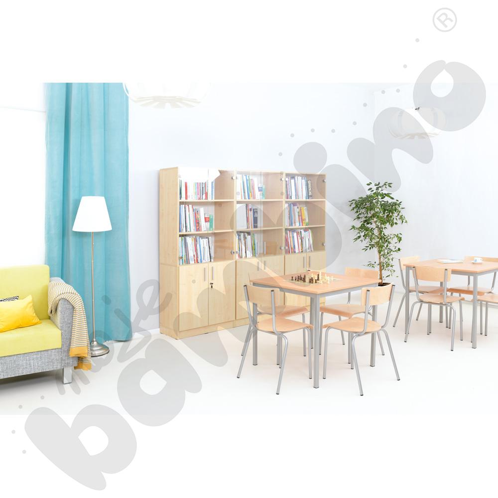 Szafa wysoka z witryną - klon 375