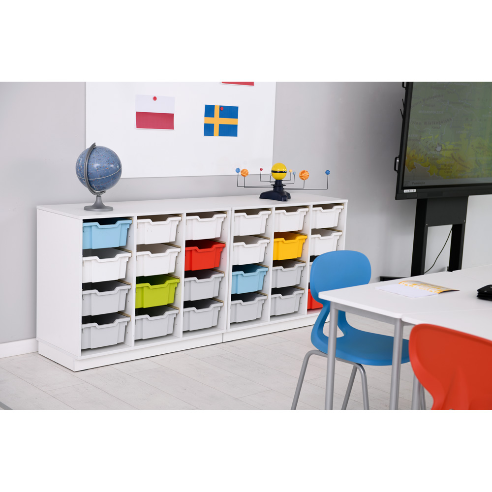 Quadro – skrinka M na plastové úložné boxy, s 2 predelmi, biela