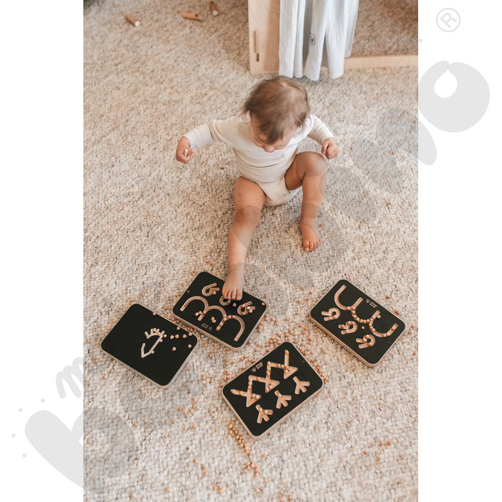 Tablice grafomotoryczne malucha - czarne - MED