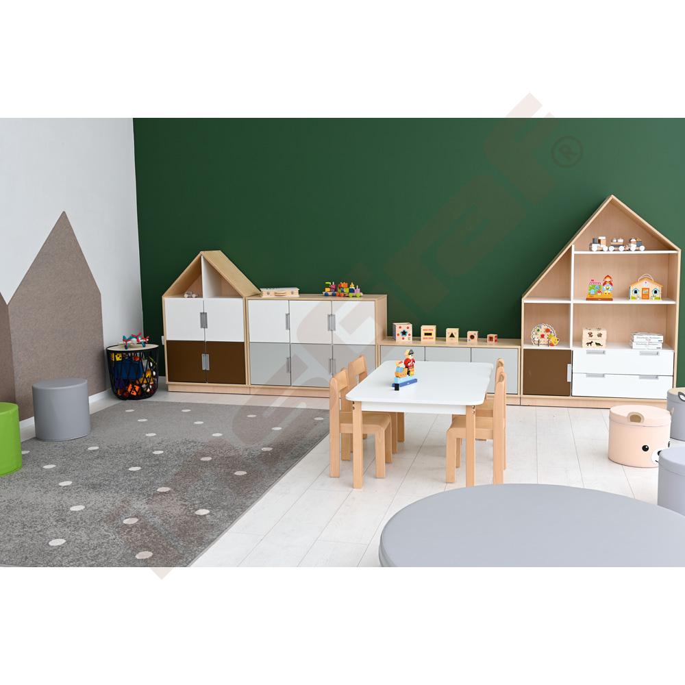 Quadro - skříňka-domeček se 2 policemi, světlý javor