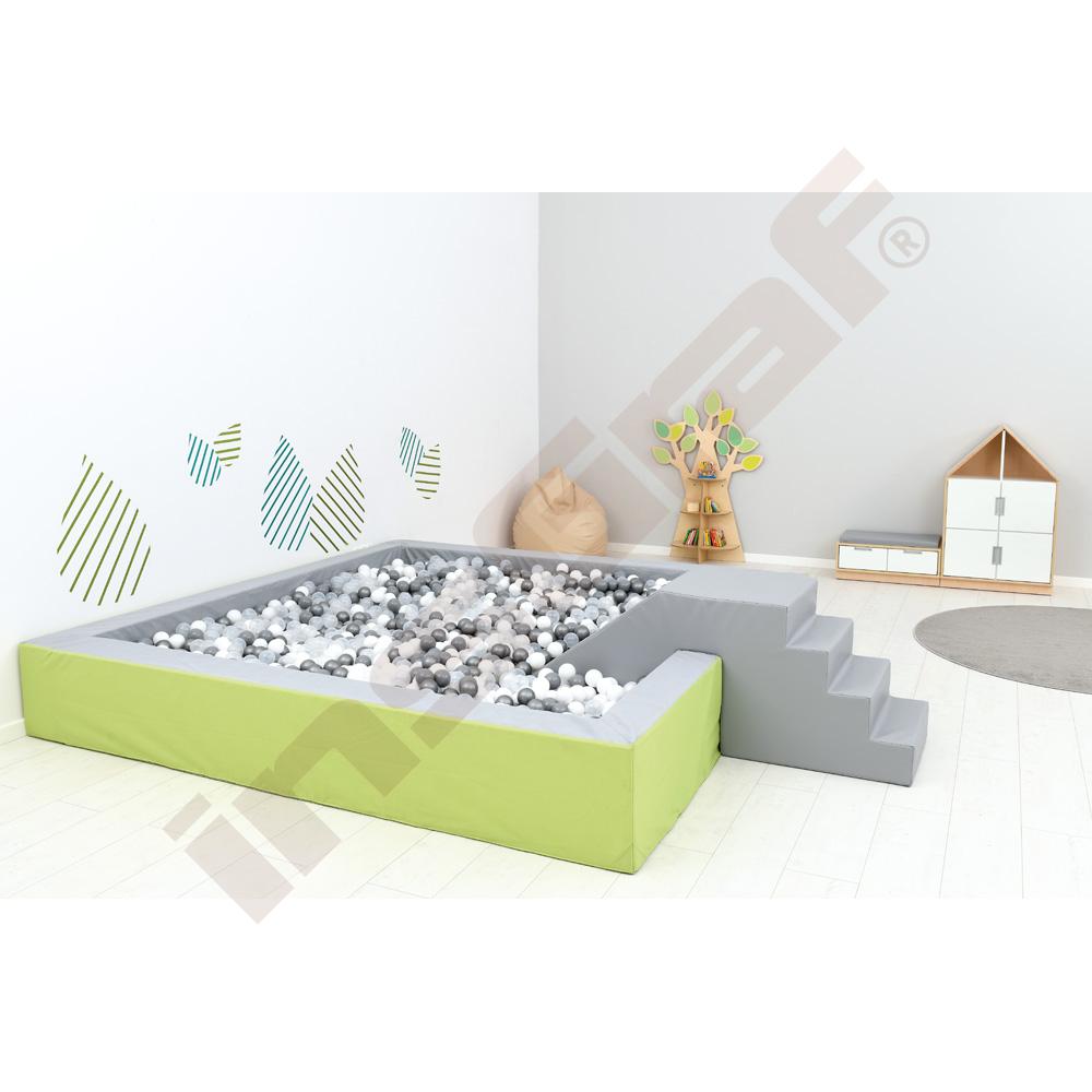Suchý bazén 3 x 3 m, výška 45 cm