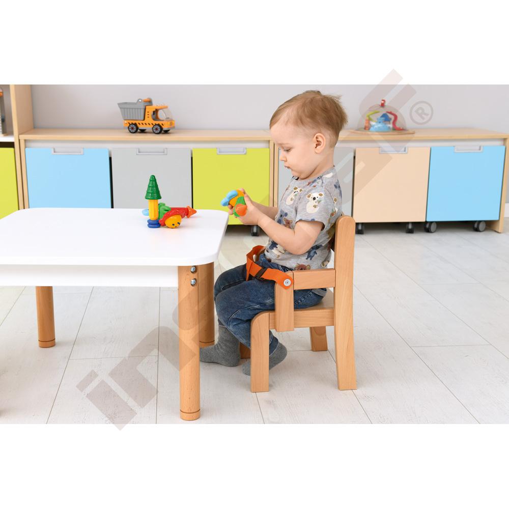 Židlička Kryštof s bezp. pásem - výška 21 cm - ke stolům 40 cm