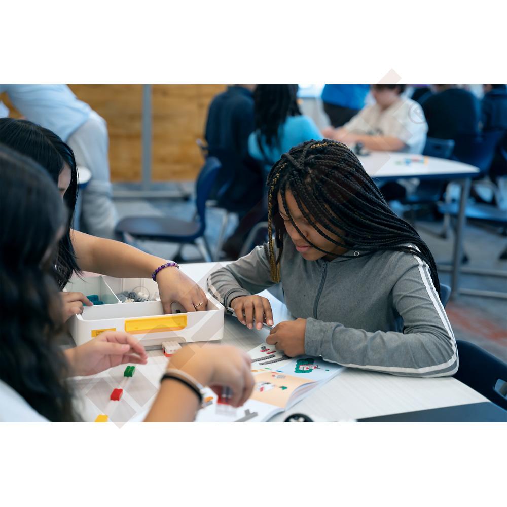 LEGO® Education Informatik- & KI-Set 11+
