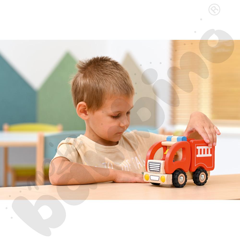 Autko drewniane - straż pożarna