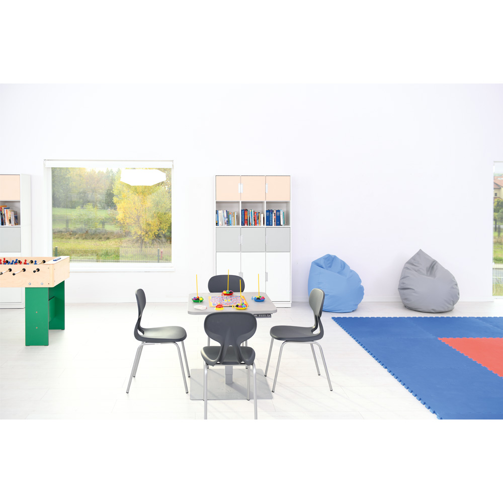 Štvorcový stôl 70 x 70 cm s elektrickou reguláciou výšky – sivý