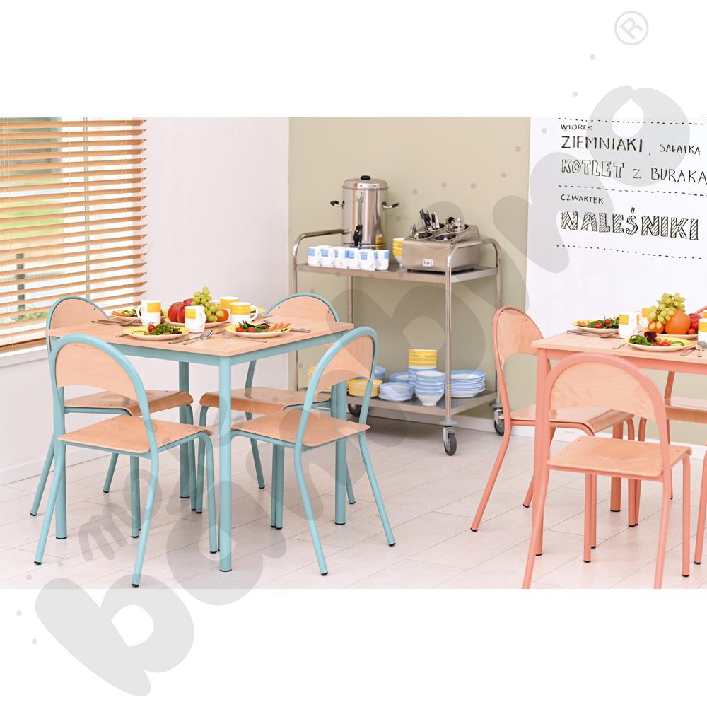 Stół Mila 80 x 80 klon jasny z 4 krzesłami P, rozm. 6, turkusowe