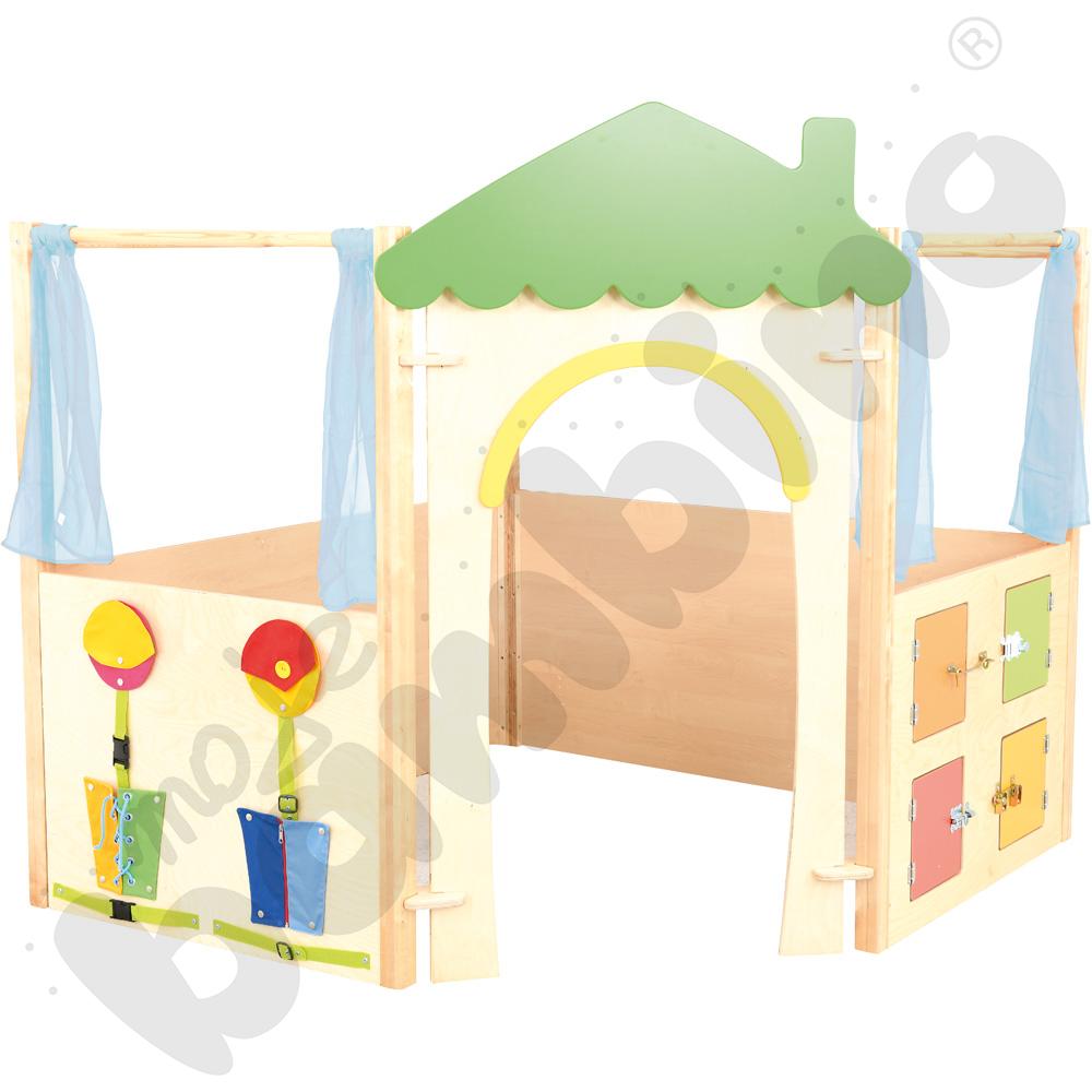 Domek sensoryczny z panelami manipulacyjnymi