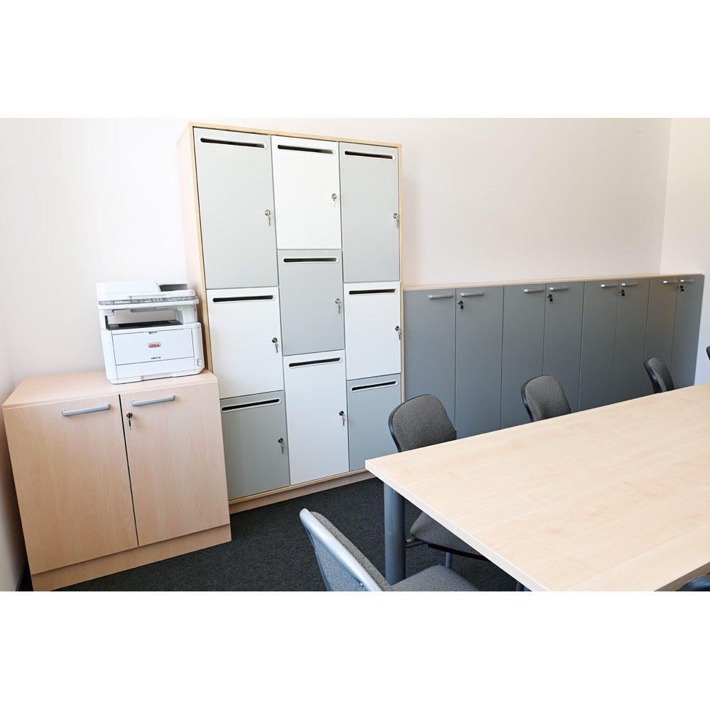 Quadro - skriňa so 14 modulmi - tiché zatváranie, javor