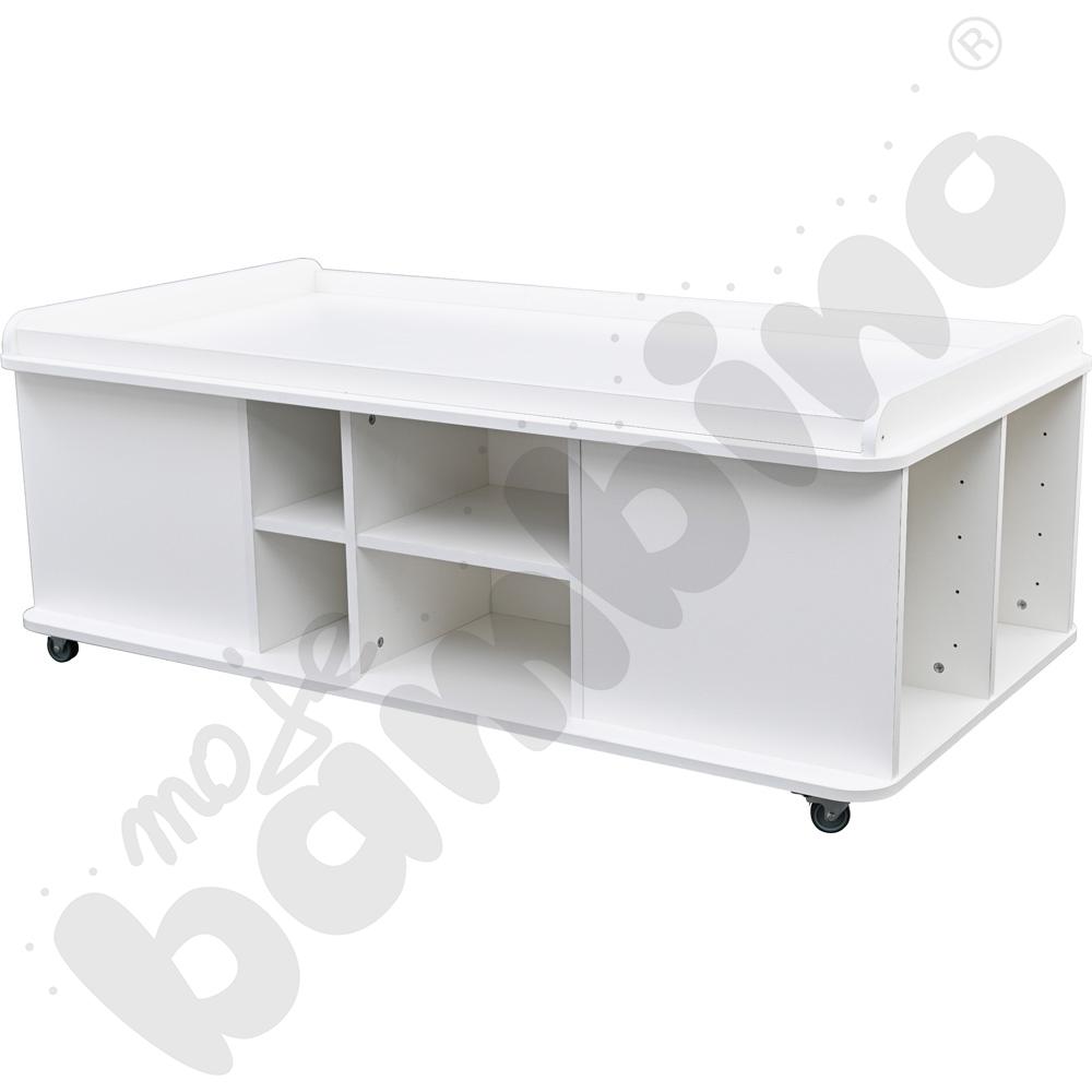 Stolik prostokątny na matę biały