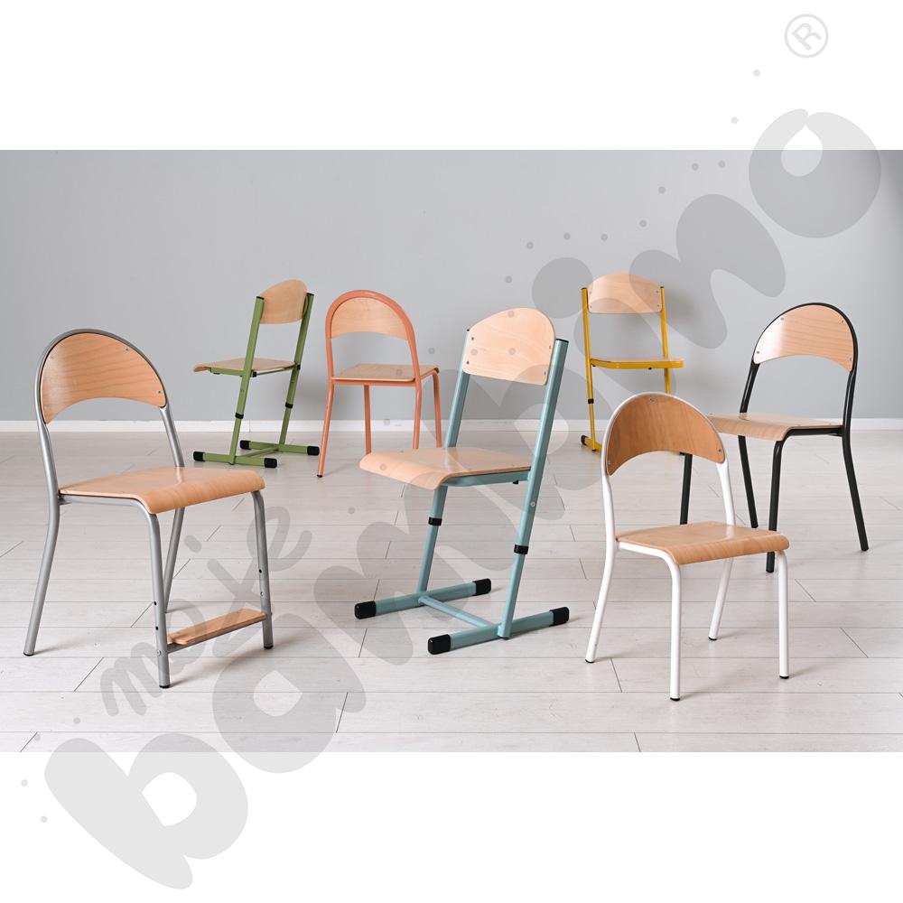 Krzesło P z podnóżkiem rozm. 6 - aluminiowe