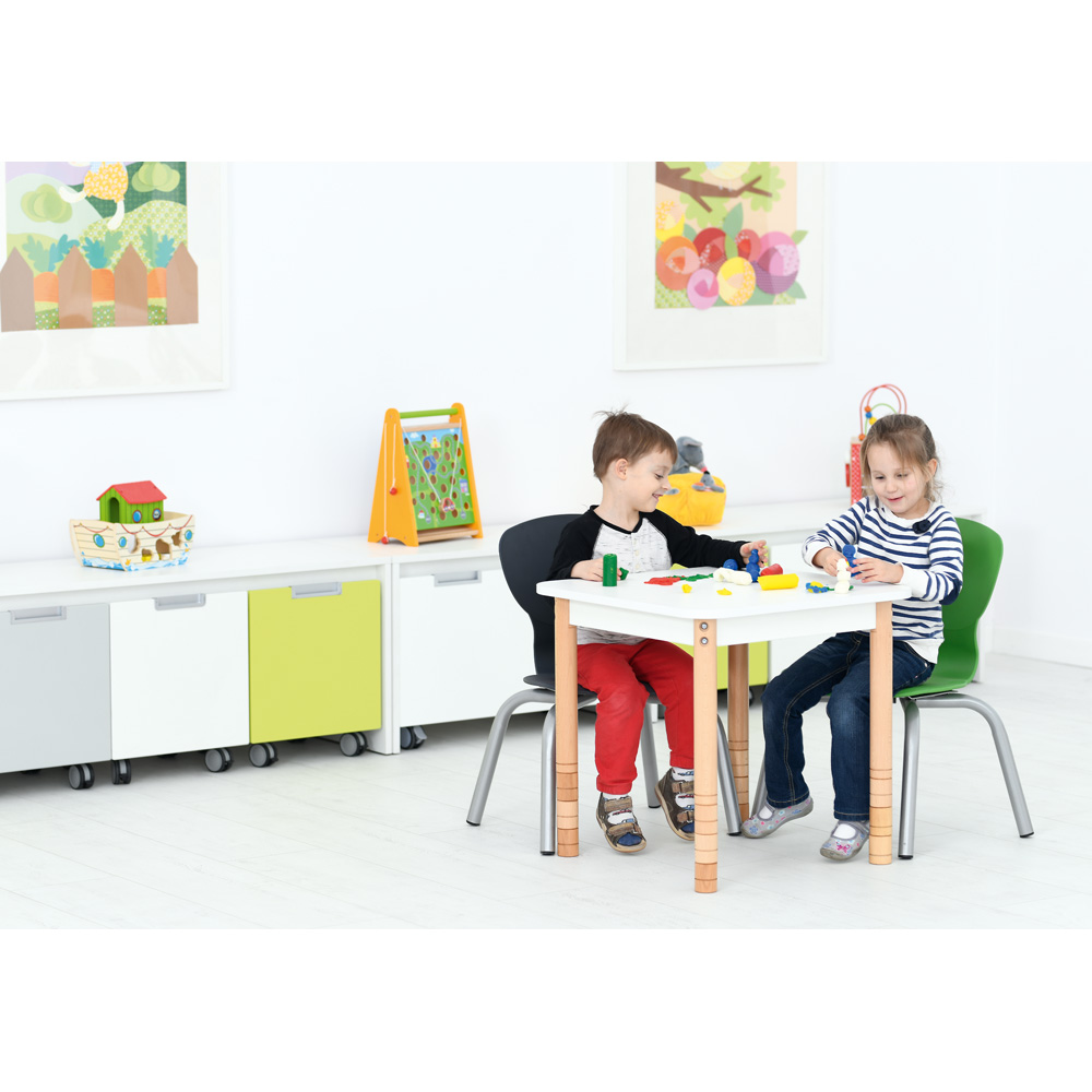 Stolička Flexi veľ. 3, výška 35 cm - k stolom 59 cm - zelená