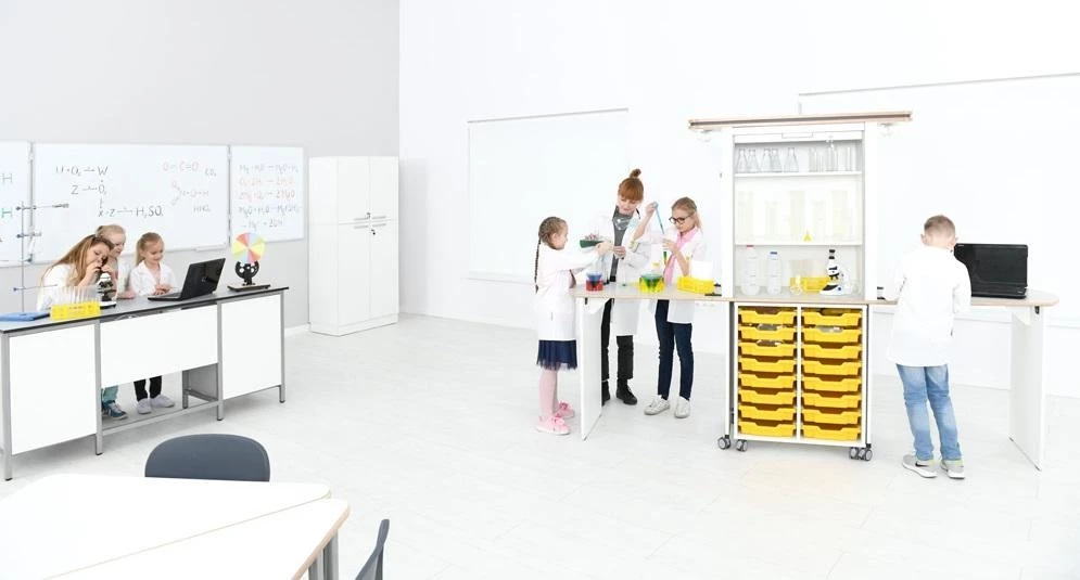 Schule - Fachraum, MINT-Lernbereich