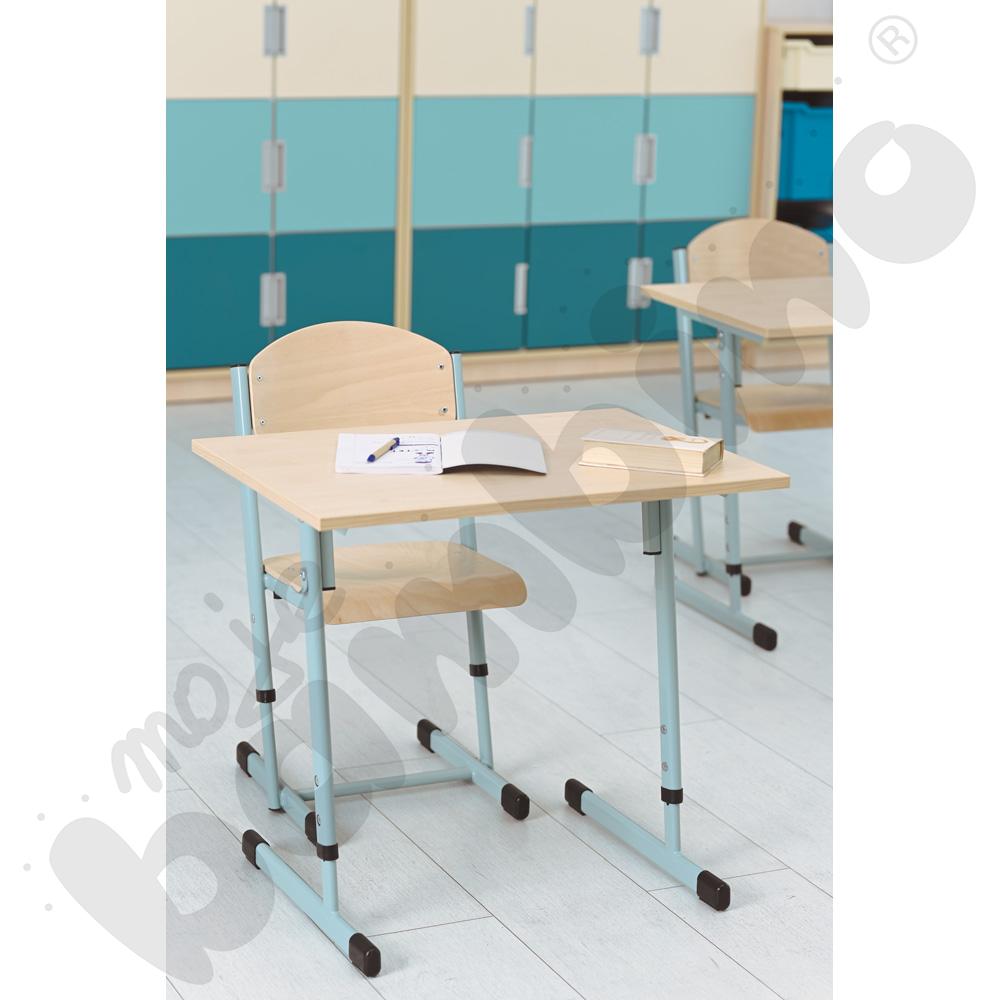 Stół T 70 x 50 rozm. 3-4, 1-os., stelaż turkusowy, blat klon 375, obrzeże ABS, narożniki proste