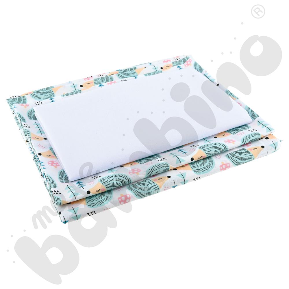 Komplet pościeli przedszkolnej - białej z jeżykami