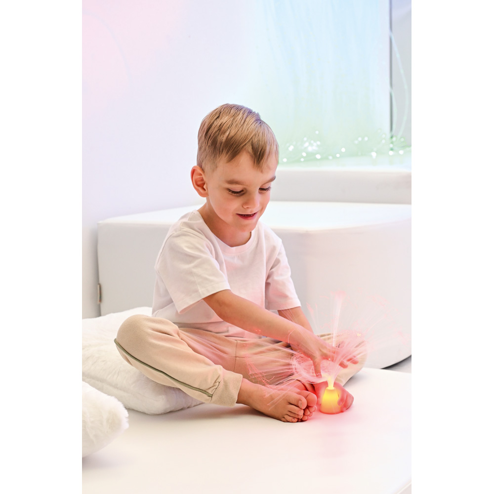 Mini lampa so svetlovodom