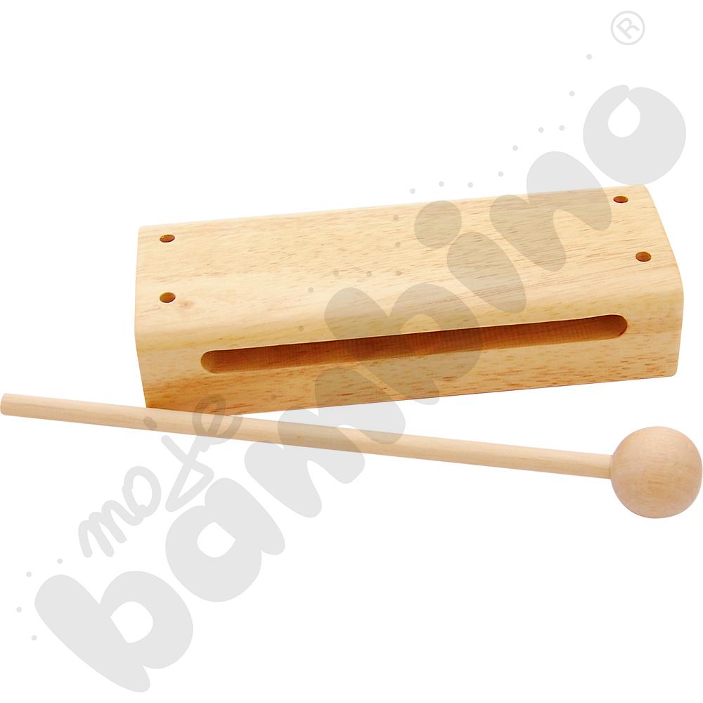 Drewniane pudełko akustyczne