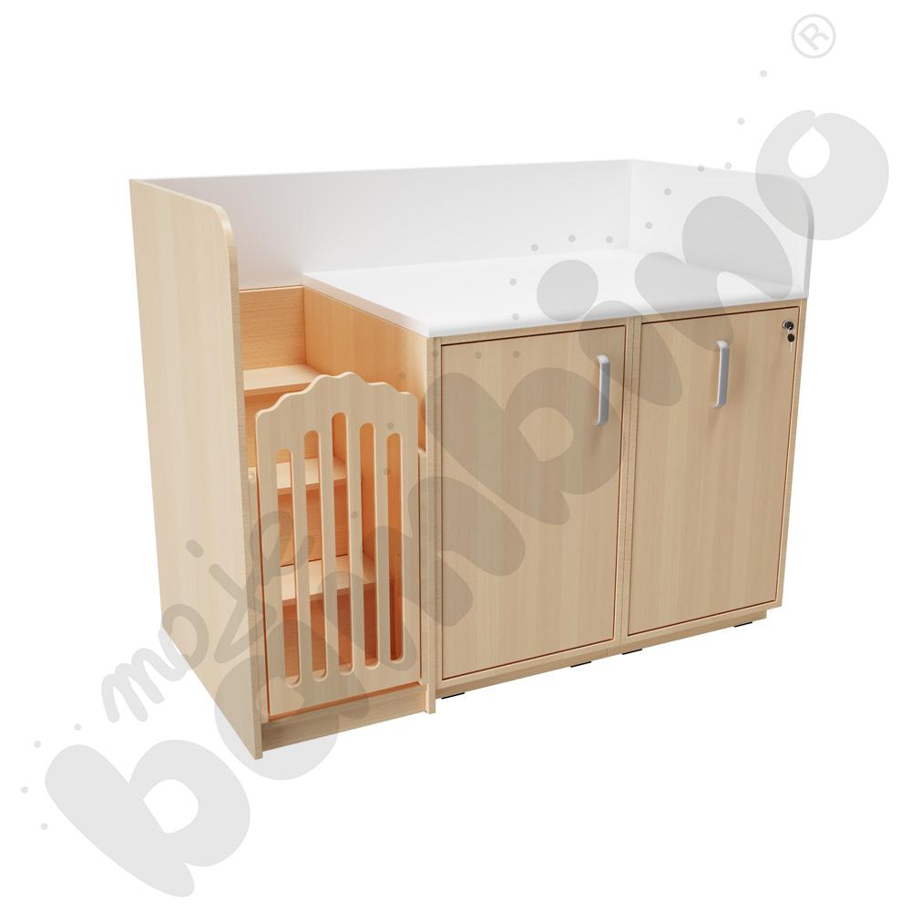 Przewijak ze schodami po lewej stronie