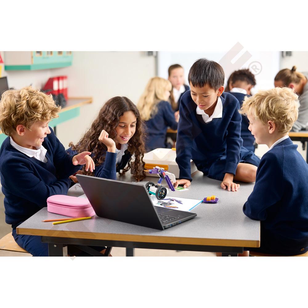 LEGO® Education Informatik- & KI-Set 8+