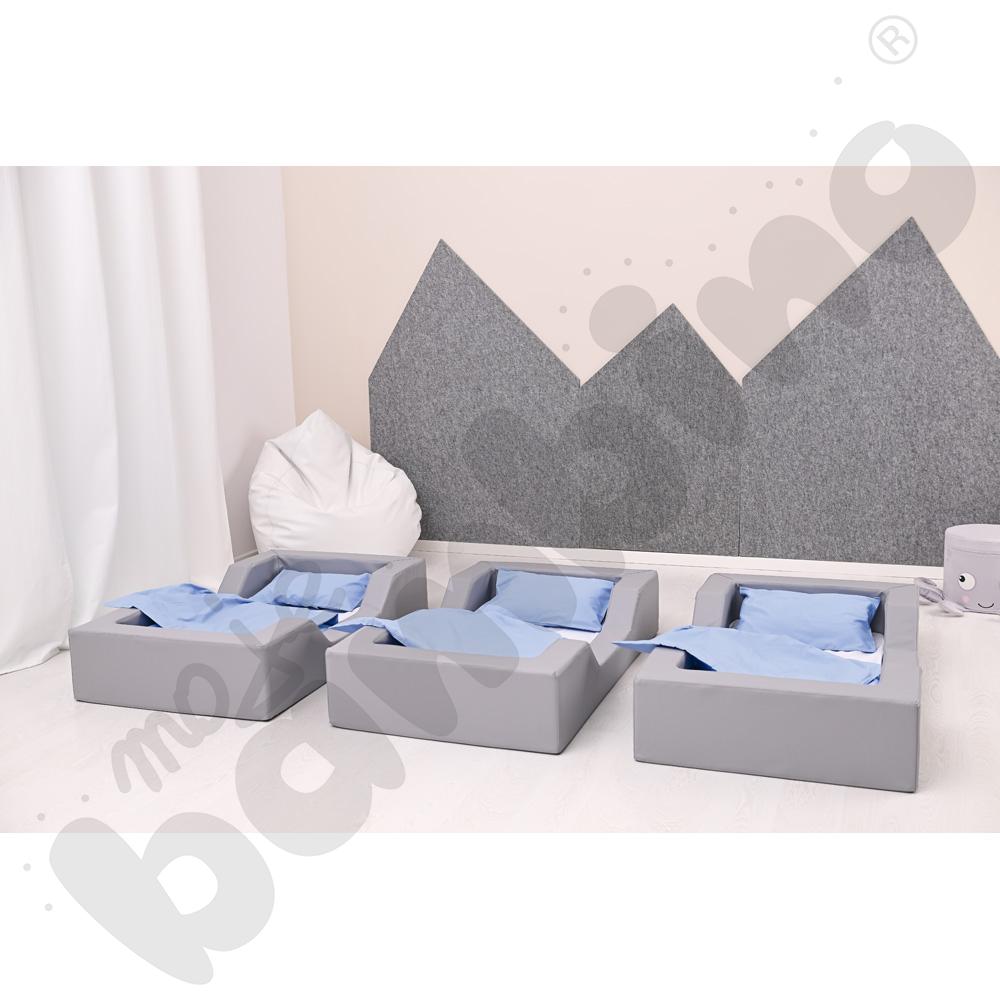 Łóżeczko piankowe z wycięciami szare