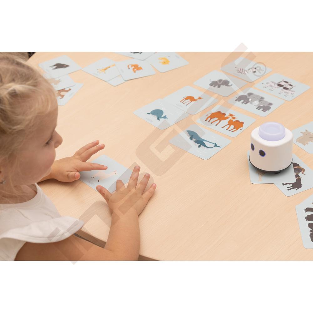 LOGI miniBot - zvířata a jejich mláďata - anglickojazyčná verze