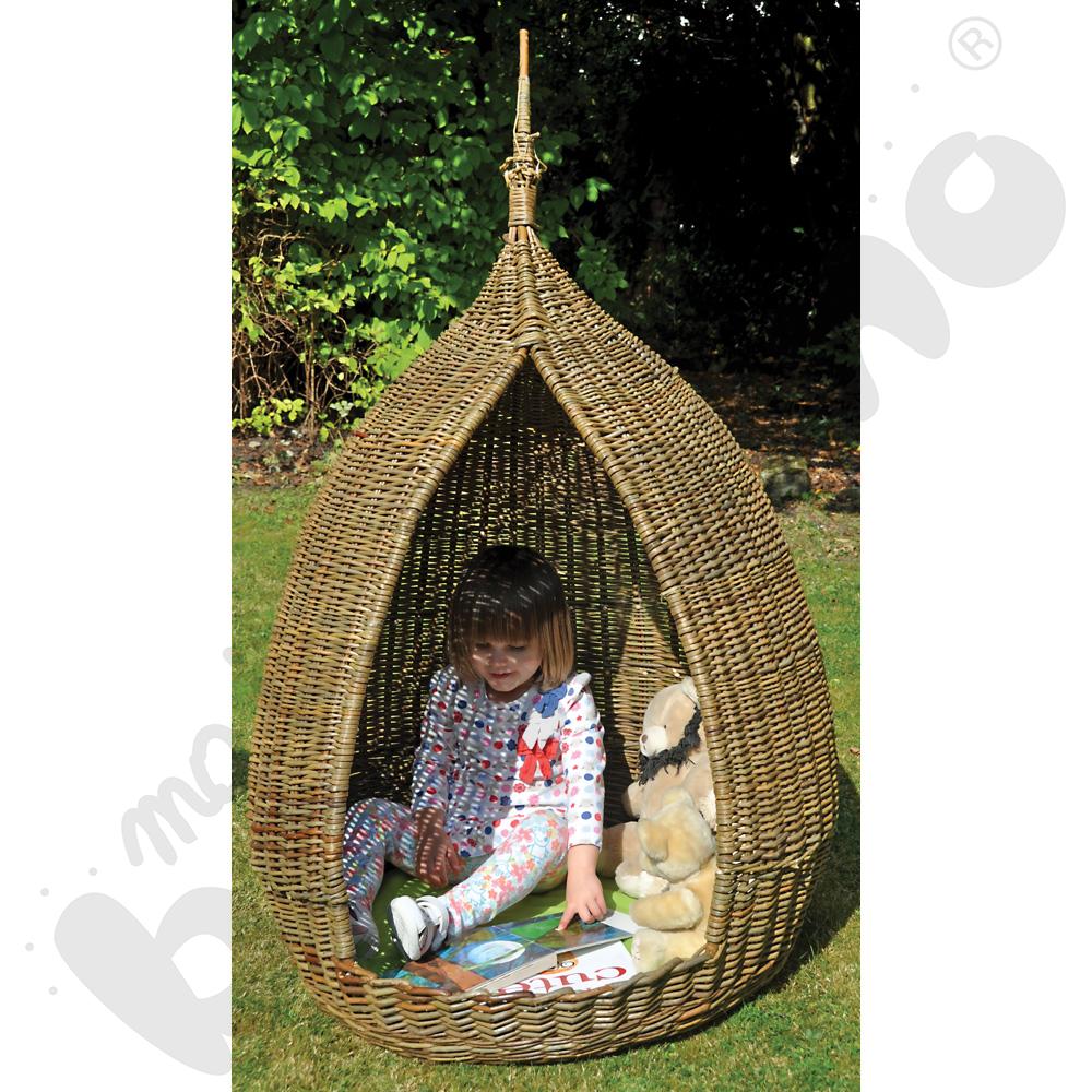 Domek wiklinowy mały