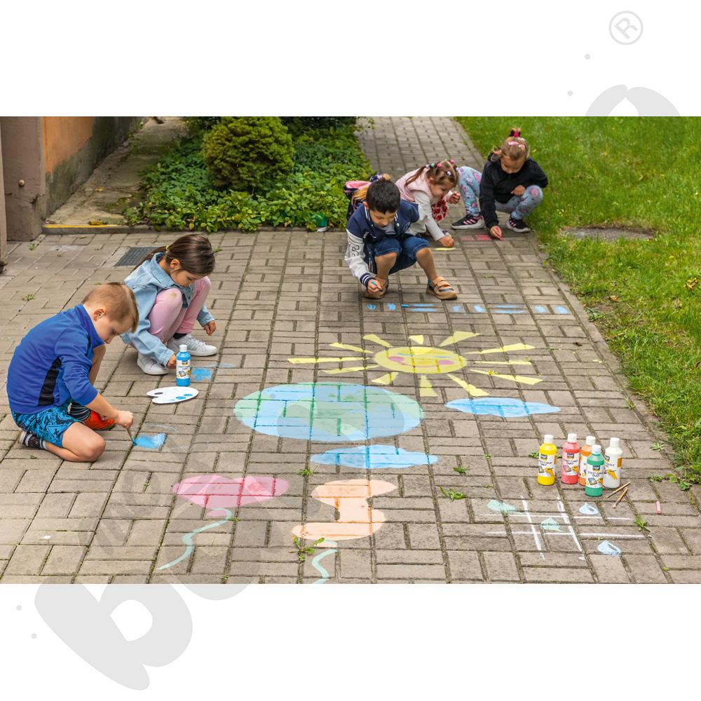 Święto Ziemi - Ozdabiamy podwórko