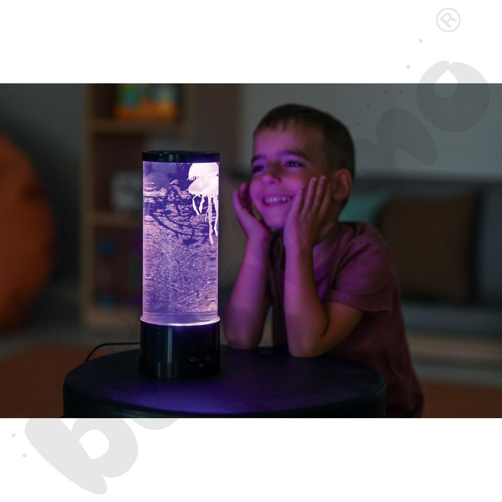Lampa relaksacyjna z meduzami